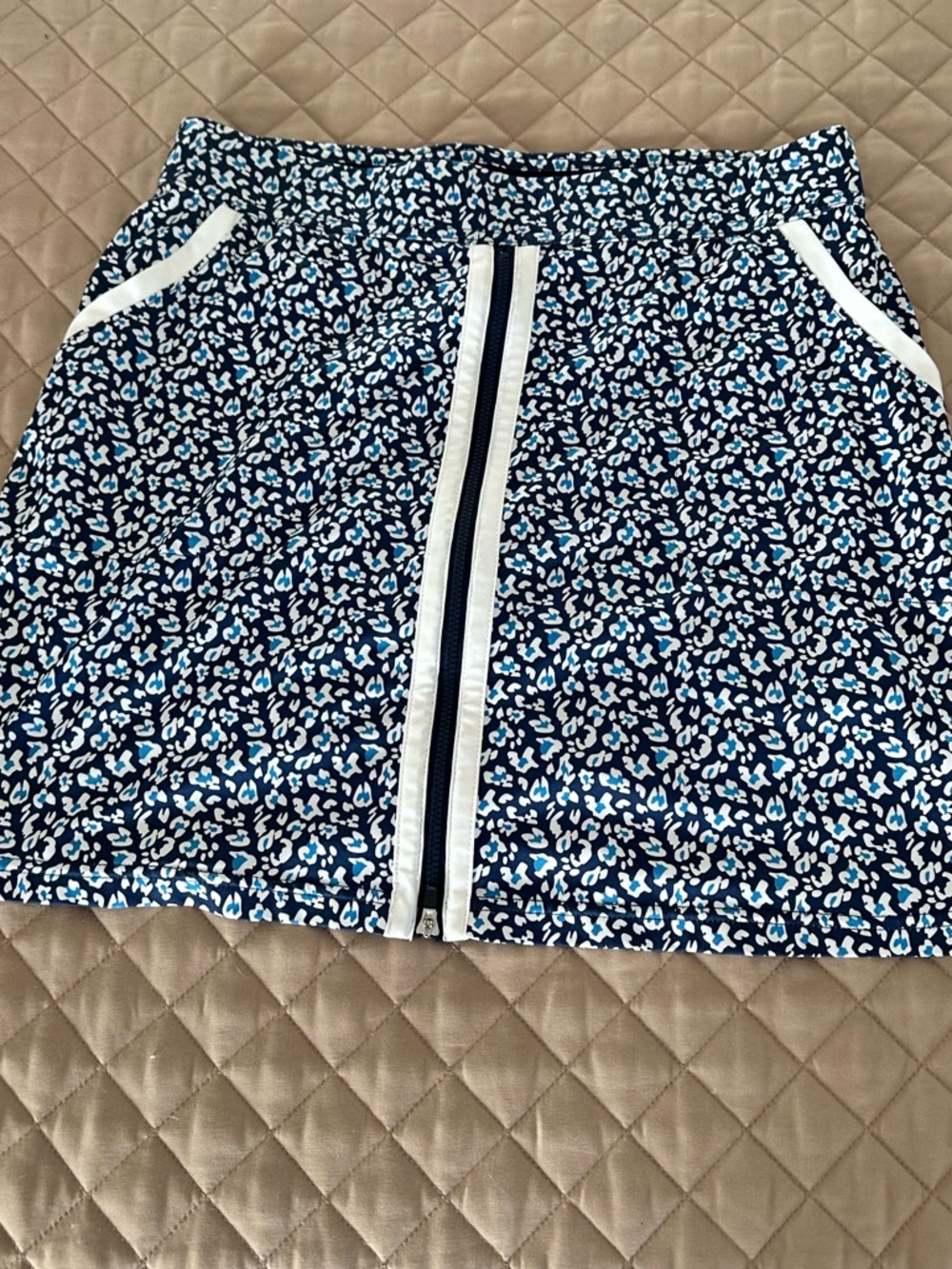 Belyn Key Navy Blue & Light Blue Leopard Print Skort with Center Zipper